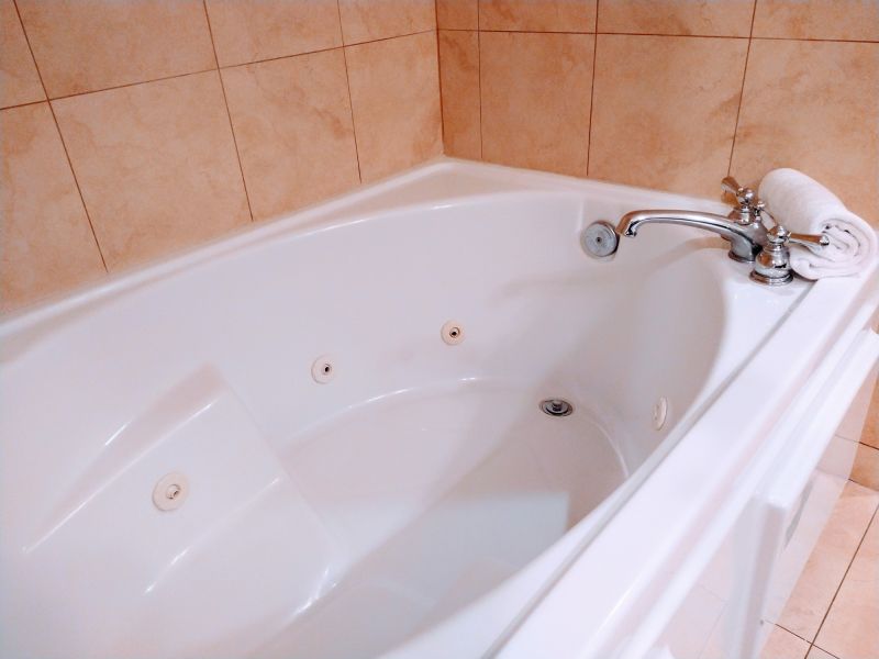 Acrylic Bathtub Installation in Saint Petersburg, FL